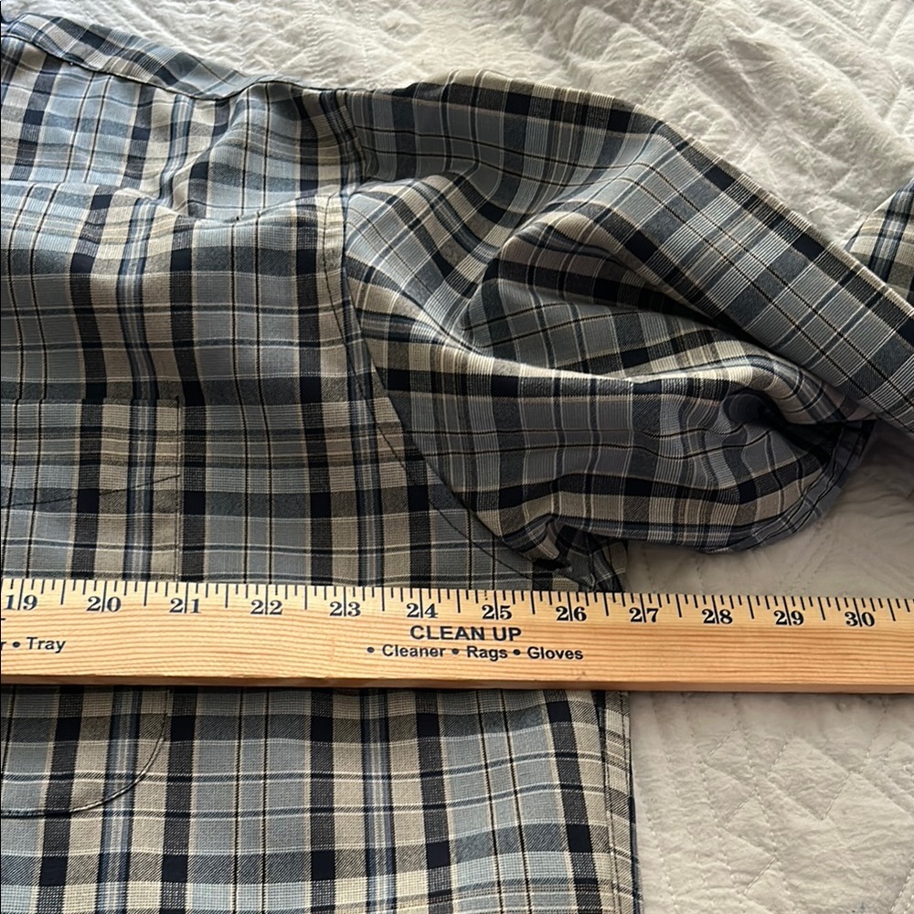 Pendleton Blue/Gray Virgin Wool Plaid Classic But… - image 7